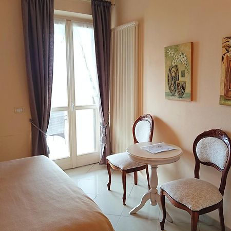 Domus Langhe B&B Treiso Esterno foto