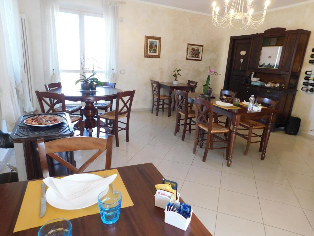 Domus Langhe B&B Treiso Esterno foto