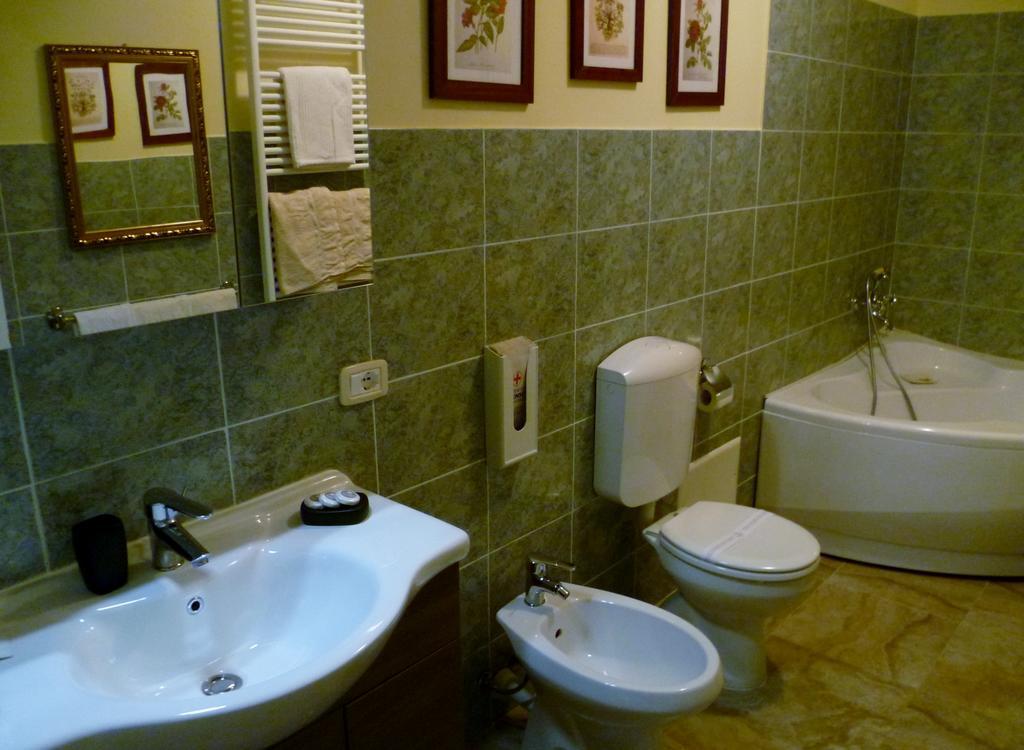 Domus Langhe B&B Treiso Esterno foto