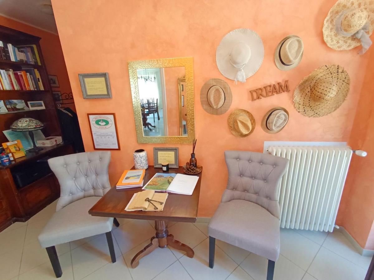 Domus Langhe B&B Treiso Esterno foto