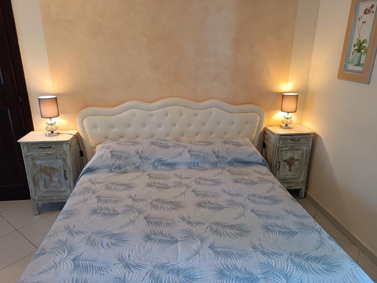 Domus Langhe B&B Treiso Esterno foto