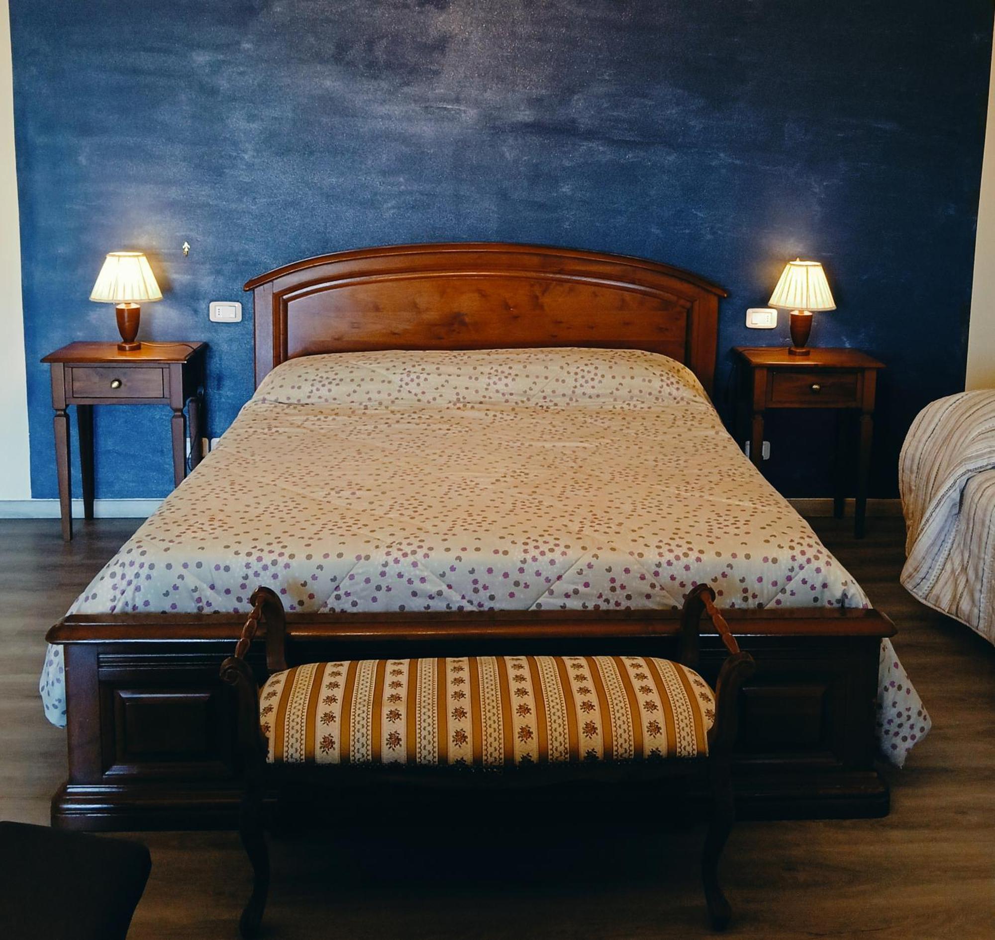 Domus Langhe B&B Treiso Esterno foto