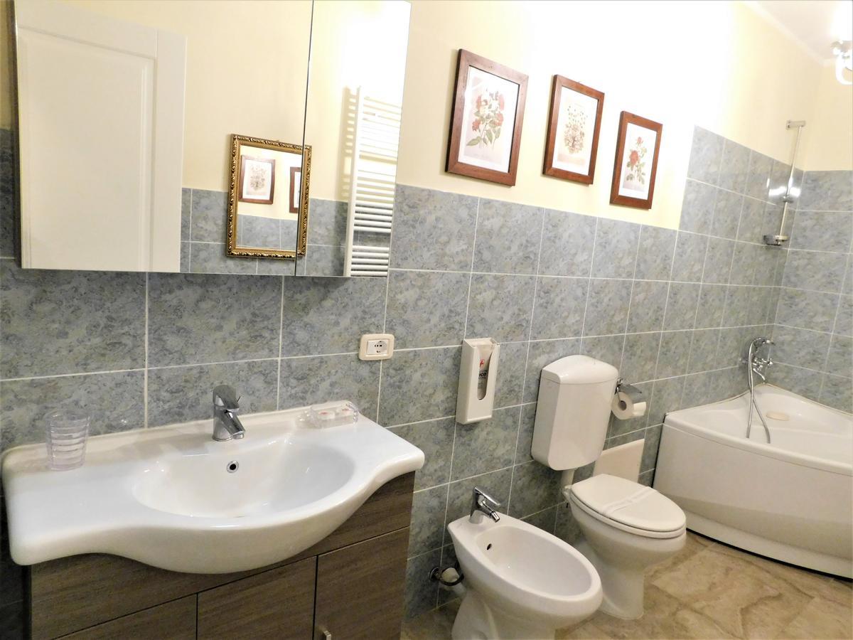 Domus Langhe B&B Treiso Esterno foto